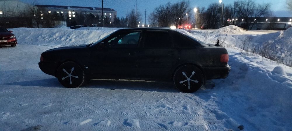 Продам Ауди 80 б4