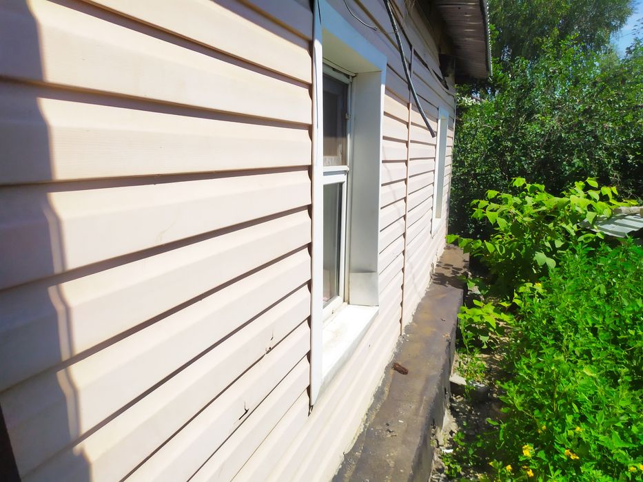 Дом на нефтебазе