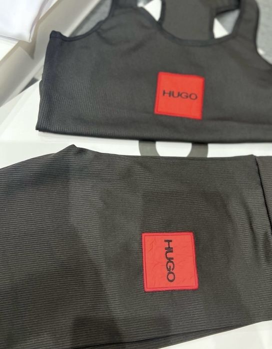 Givenchy Дамски тениски