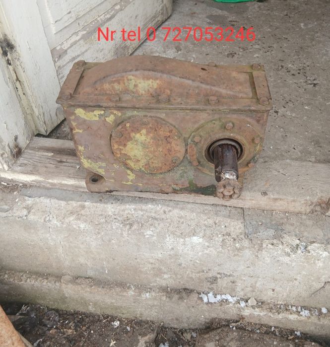 Vând Reductor  de C6P .