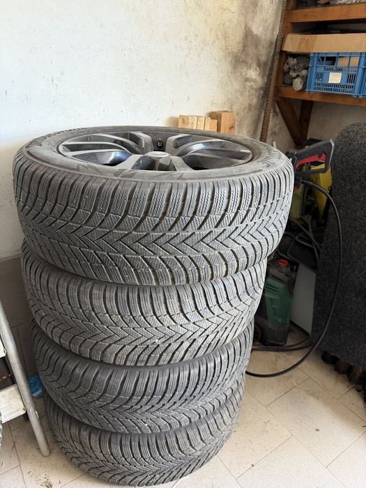 Зимни гуми с джанти 255/55/20 BRIDGESTONE