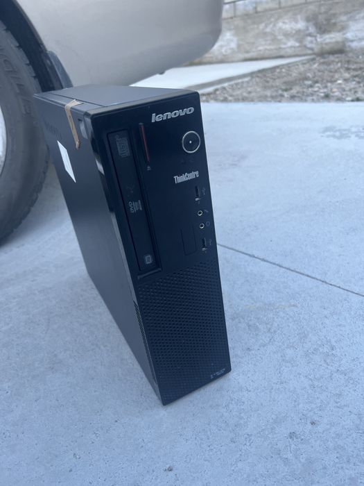 компьютер.        .