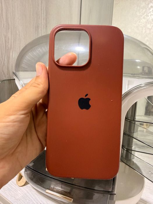 Продаю чехлы для iphone 16 про макс