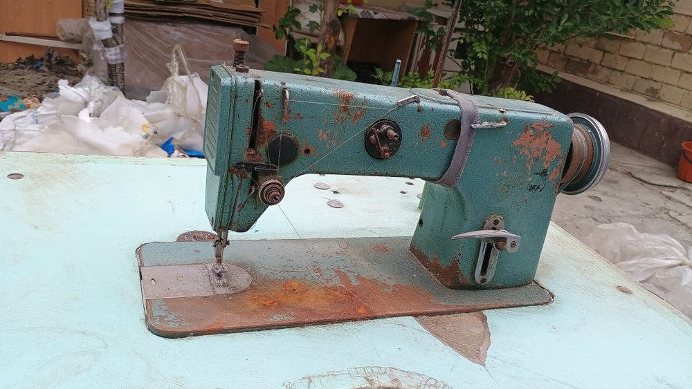 Промышленные вышивальные машины