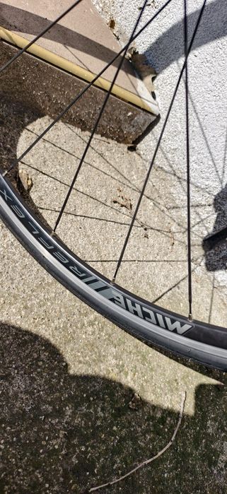 Шосейка Pinarello Neor T6 с нов монтаж Шимано Тиагра 4700 2х10 sp