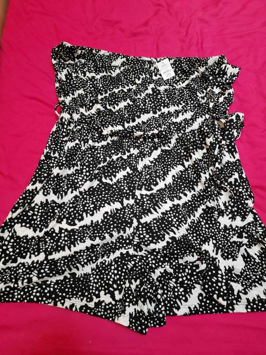 Пола панталон Нов