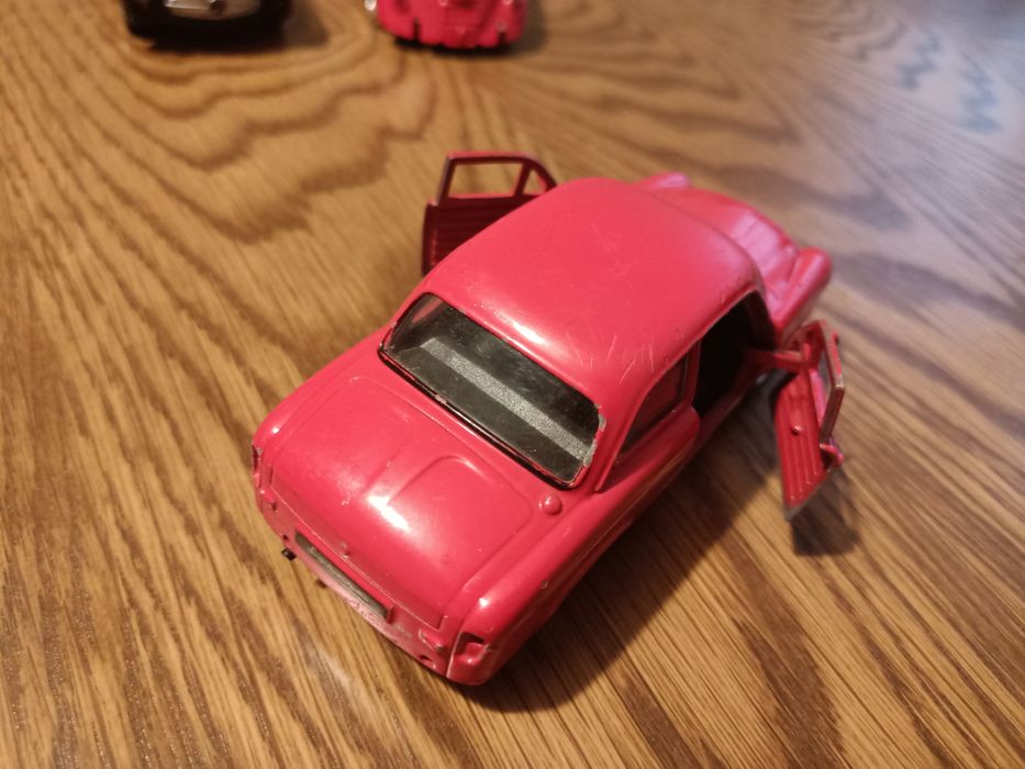 Masinute de colectie