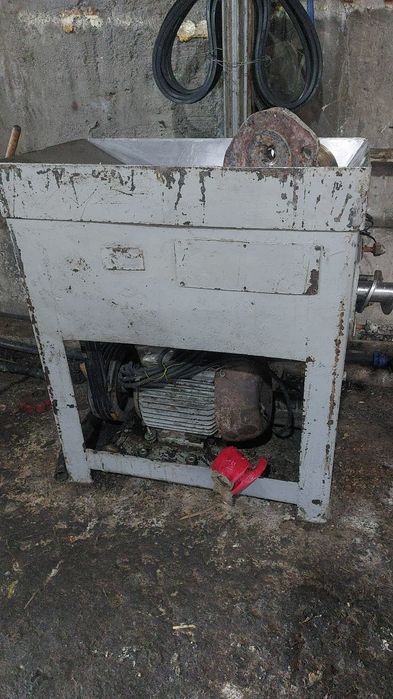 Мясорубка промышленный продам