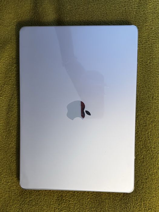 СРОЧНО Продам MacBook Air