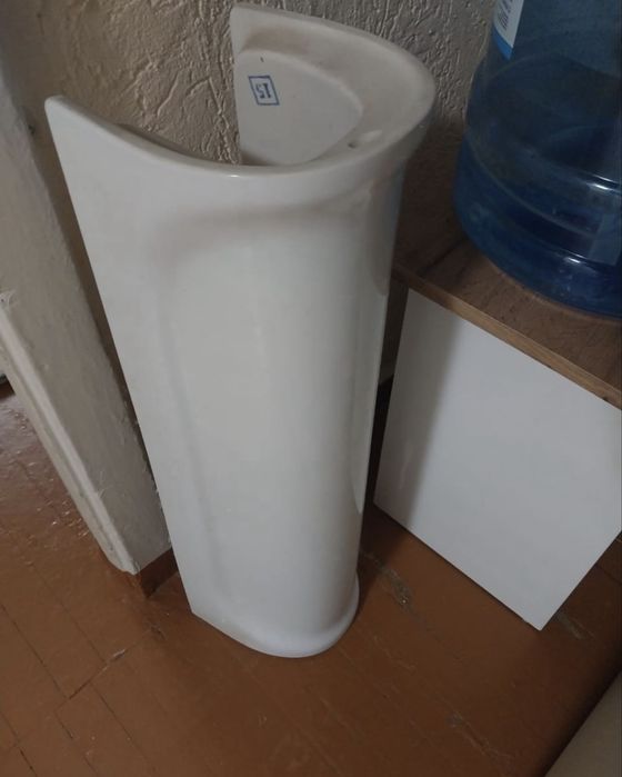 Раковина со сместителем