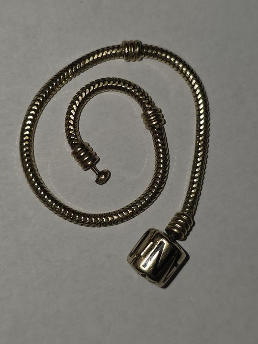 Bratara aur 14k PANDORA