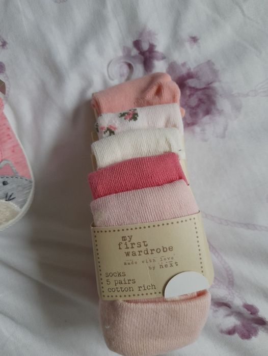 set papuci sosete bebe roz fata fetita next nou eticheta