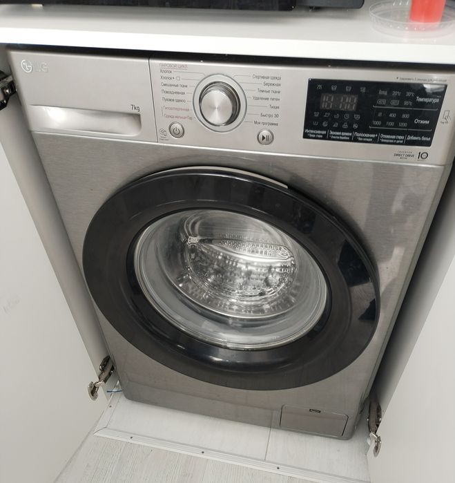 продам стиральную машинку LG