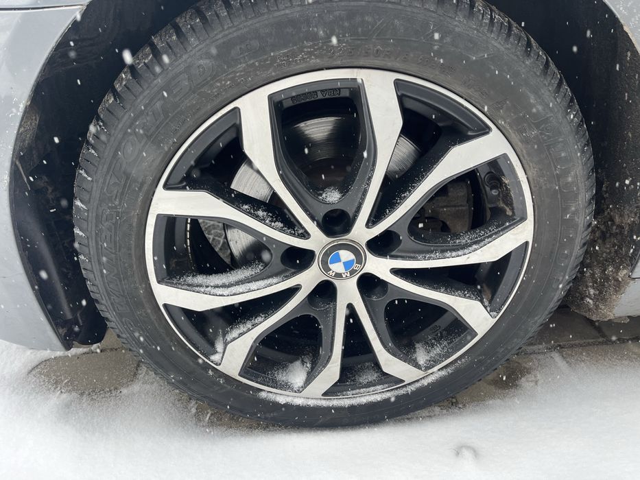 Jante aliaj r18 bmw f10 cu cauciucuri de iarna