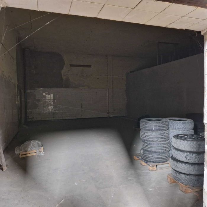 Продава се Промишлена сграда в Плевен, Индустриална зона - 2047 кв.м за 335 €/кв.м - Снимка #9