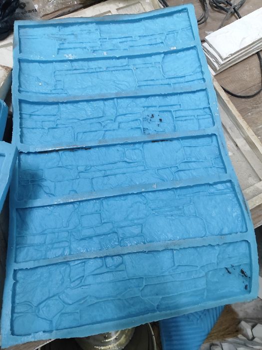 Продаются силиконовые формы для заливки декоративных камней,3D панелей