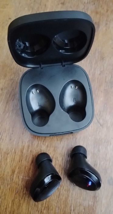 Bluetooth слушалки с микрофон (нови)