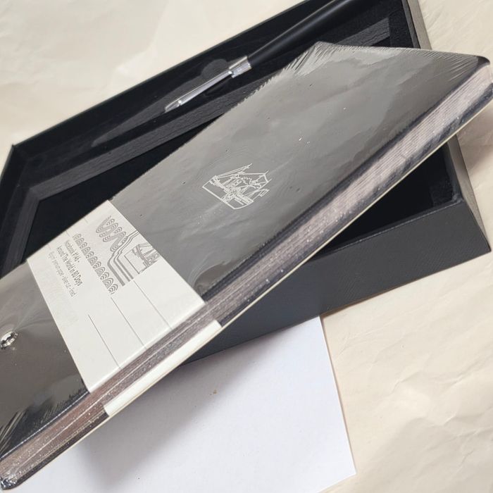 Agenda si pix Montblanc  set/ cutie cadou