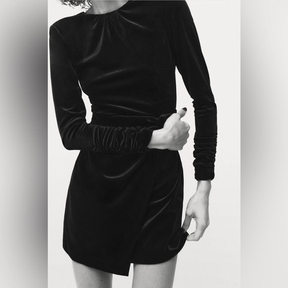 Дамскя рокля Zara