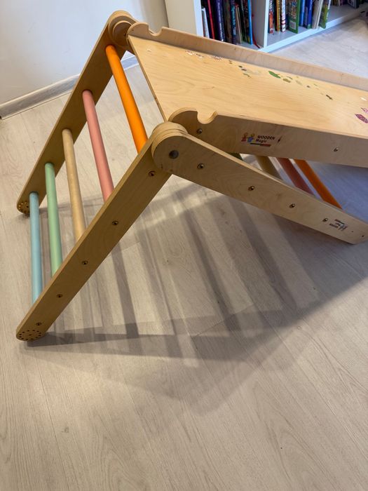 Пикове wooden magic