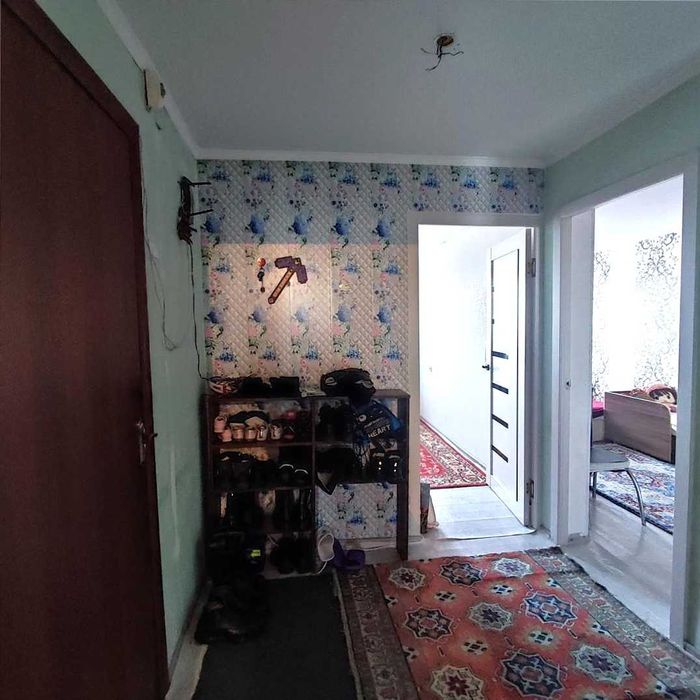 3х ком кв. год 1990, кирп. 2мкр