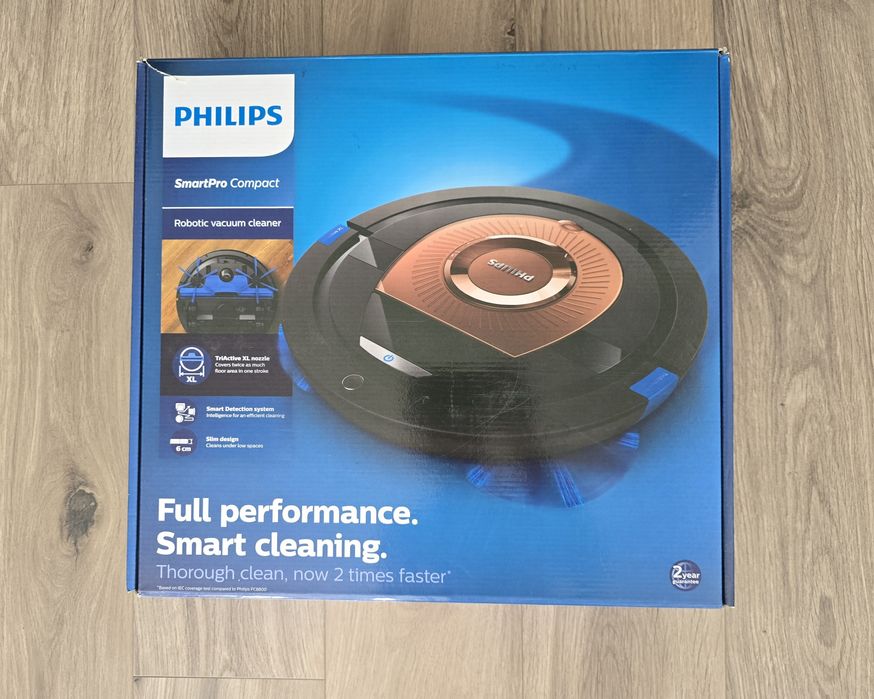 Прахосмукачка робот Philips SmartPro Compact FC8776