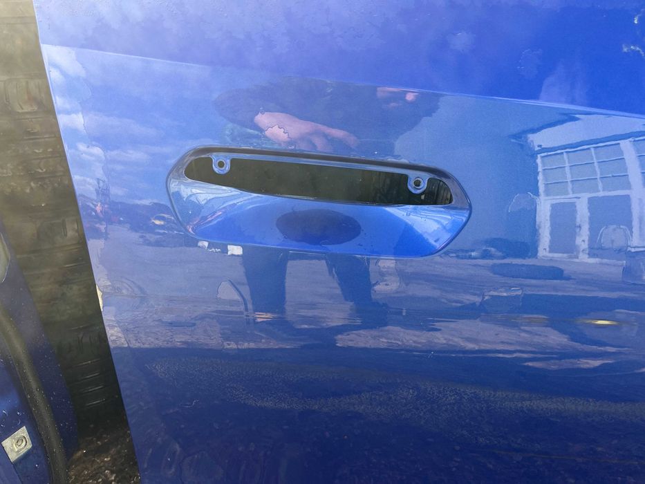 Задна лява и 2 десни врата BMW 2 U06 2021-