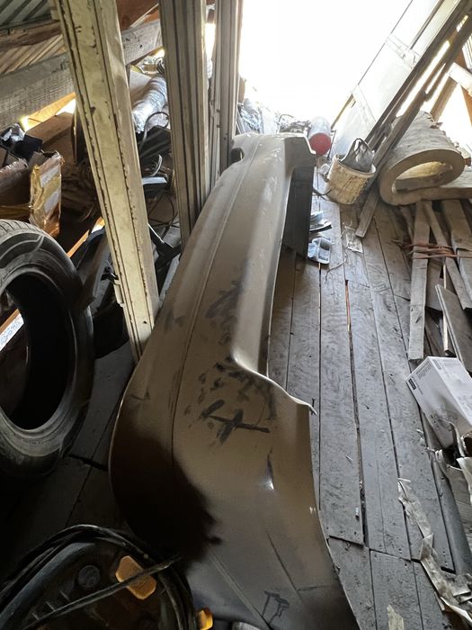 Бампер на субру легаси b4