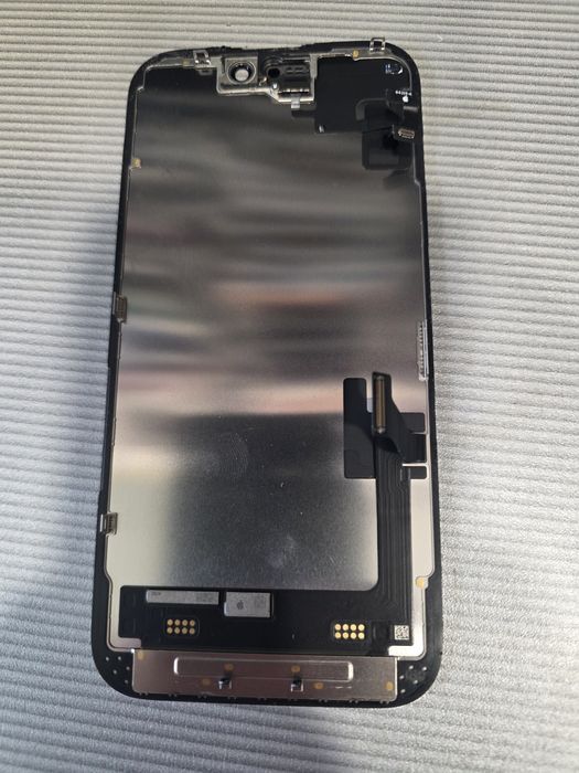 100% оригинален дисплей за Iphone 15