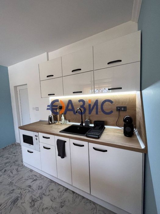 Продава се Едностаен апартамент в к.к. Слънчев бряг - 37 кв.м за 772 €/кв.м - Снимка #2