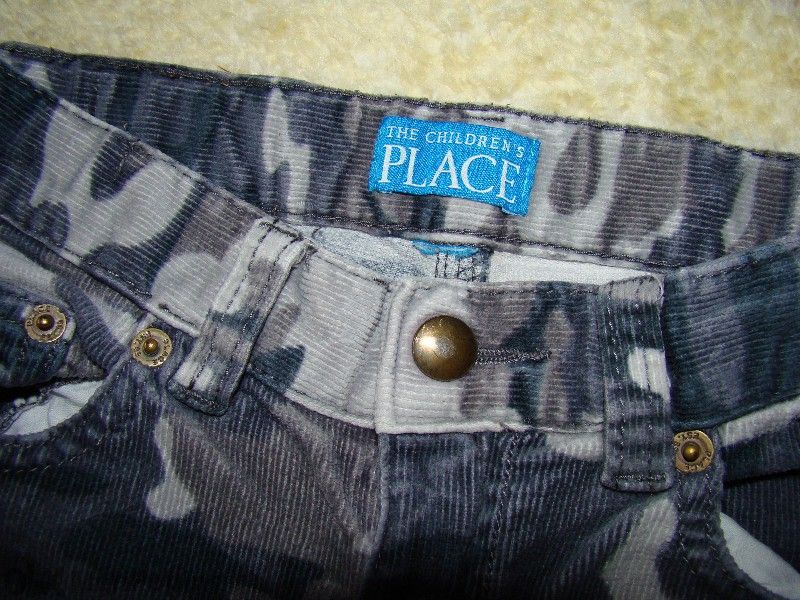 Джинсов панталон с маскировъчна шарка