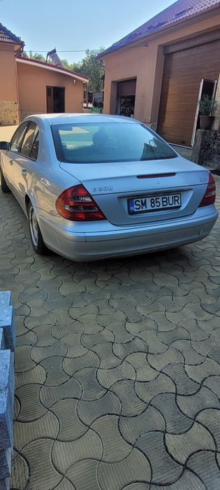 Mercedes-Bens E class