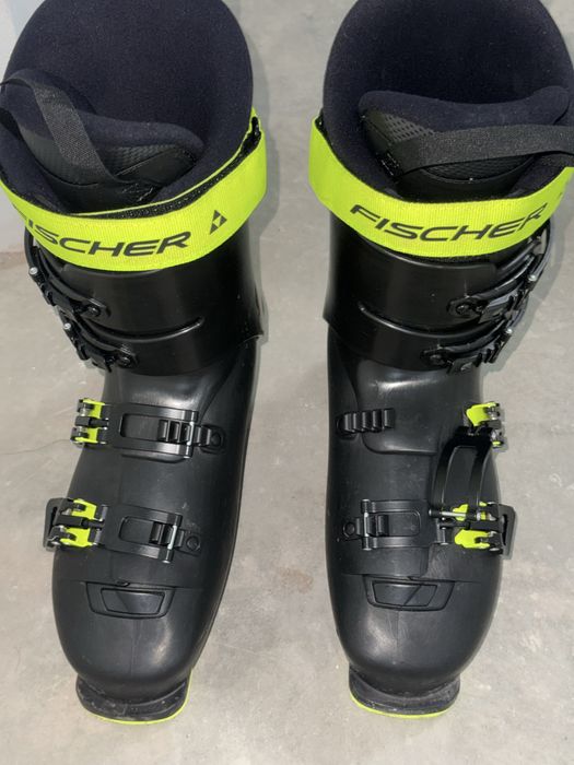 Clapari noi 44 Fisher RC4 FUN 100