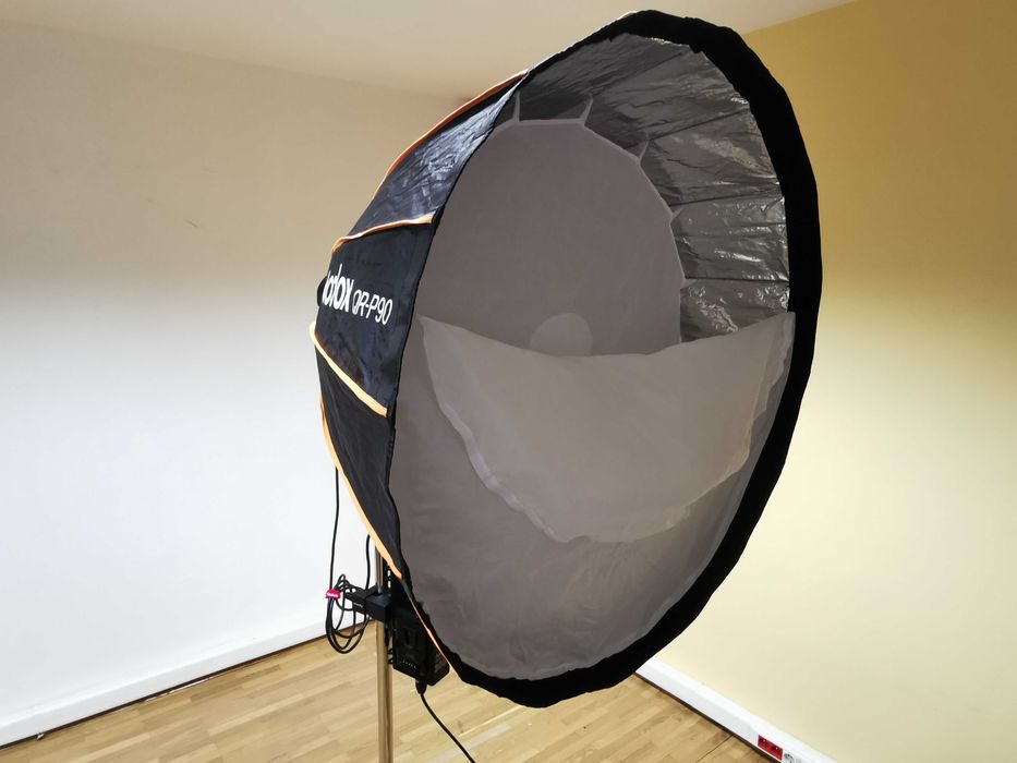 Софтбокс Godox QR-P90 Quick Release Parabolic Softbox параболичен софтбокс с диаметър 90см