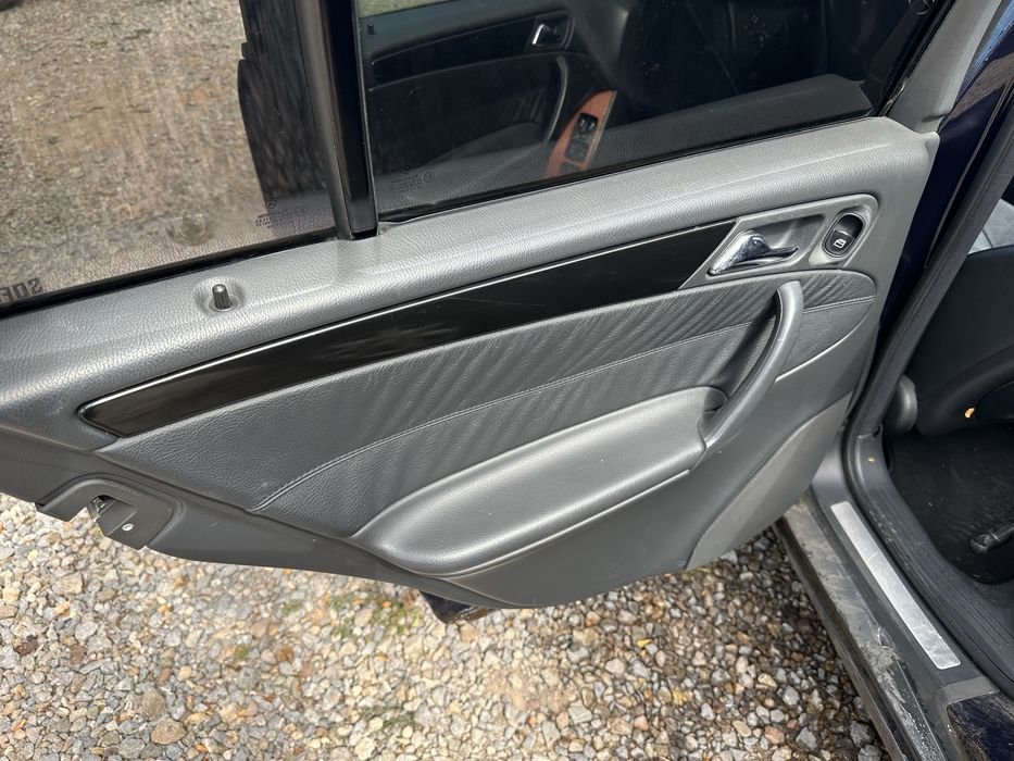 Mercedes C200 Kompresor на части