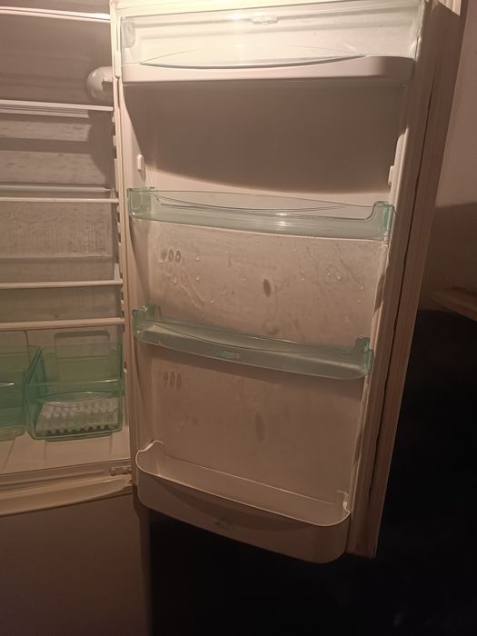 Холодильник stinol