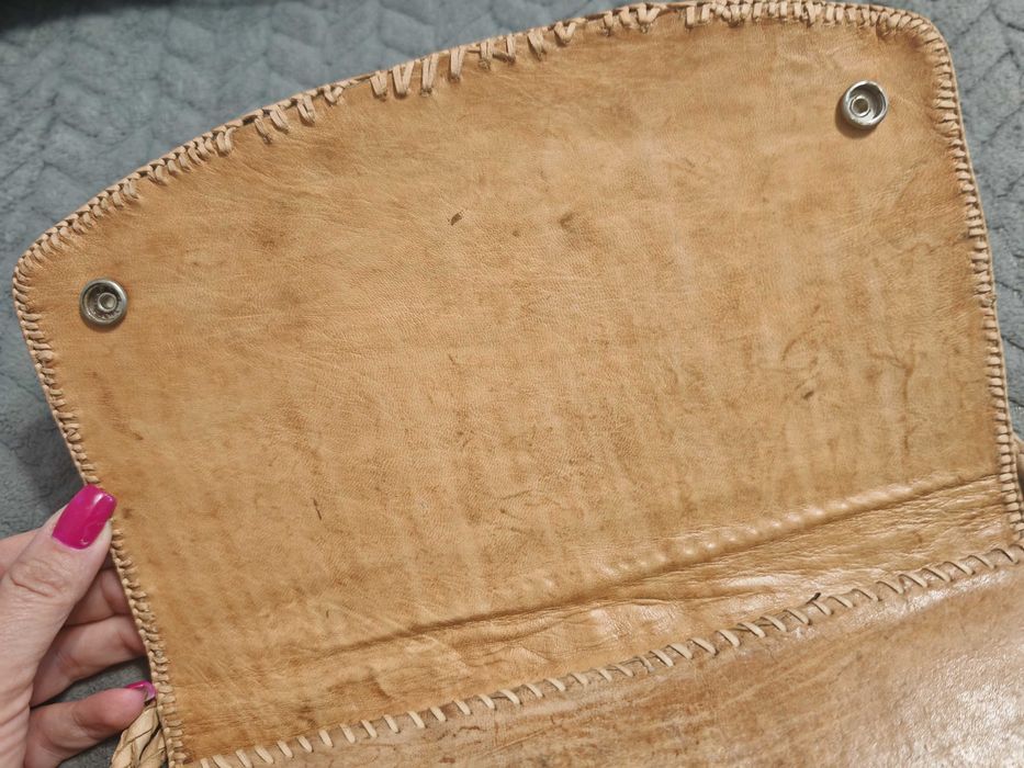 Дамско чанта от естествена кожа