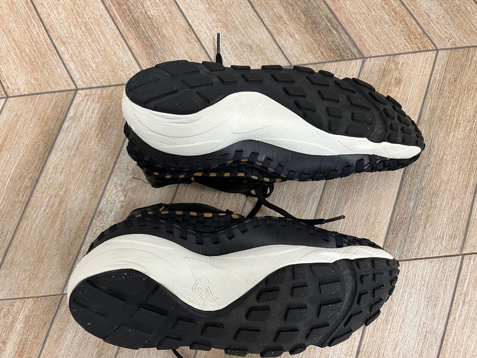 Маратонки найк Nike Women's Air Footscape Woven Black