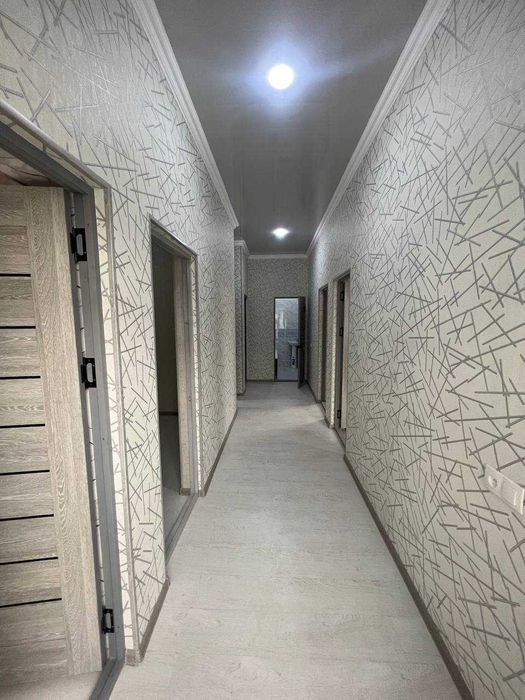 продам евро домик рисвый базар 1 сотка 4 ком 65000