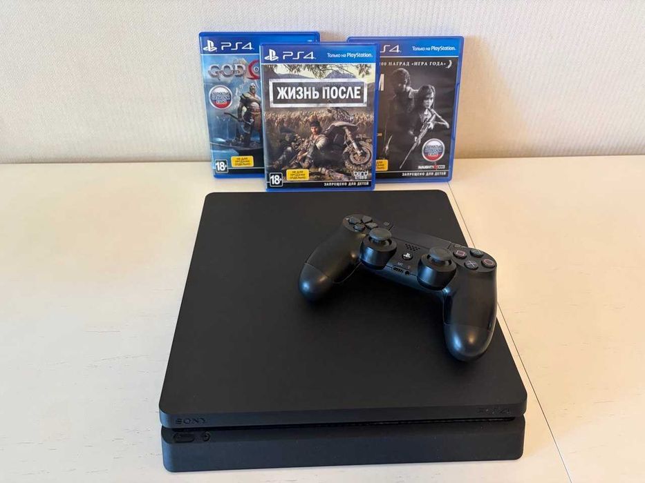 Продам PS 4 1 Тб + диски