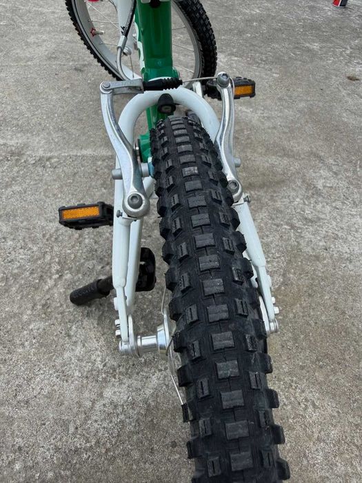 Woom 3 verde 16 inch cu cric