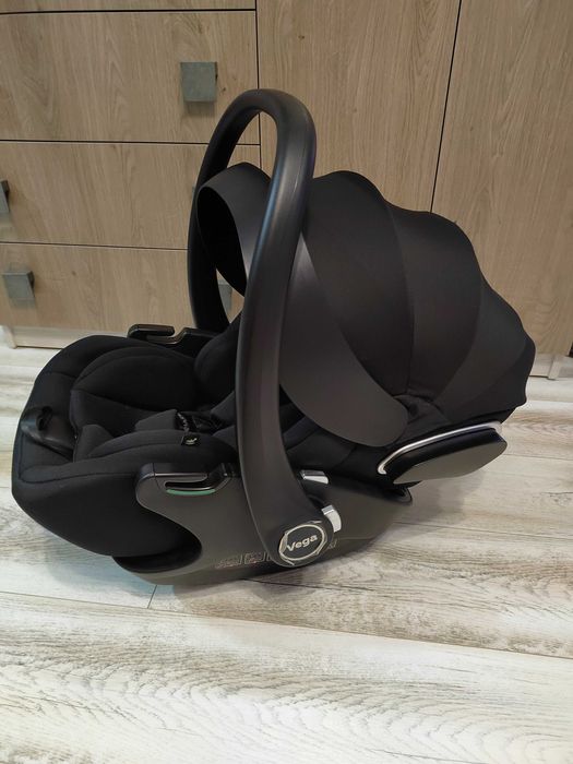 Кошница за бебе за автомобил isofix