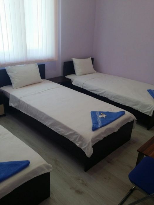 Нощувки - център - бул. Ал. Стамболийски “ Скай Хостел "   * КЛИМАТИК*