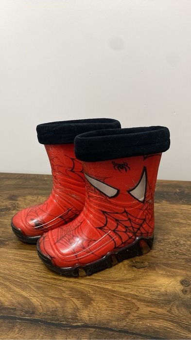 гумени ботуши