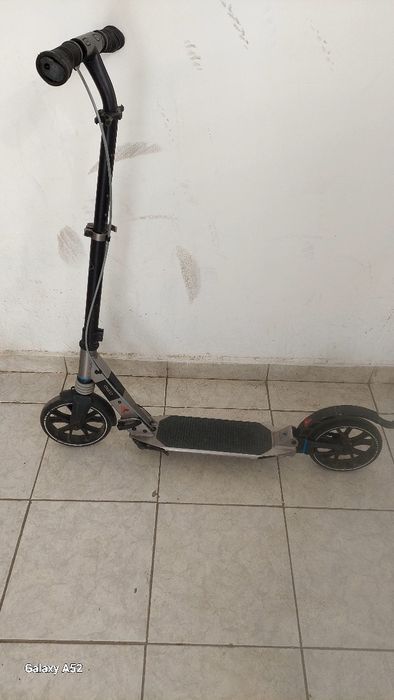 Vând trotineta Oxelo Town