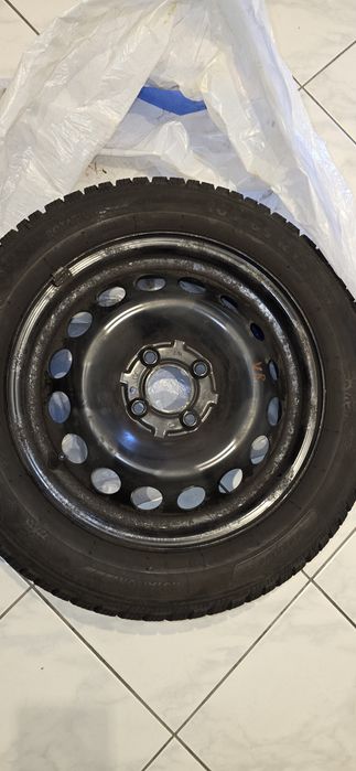 Set 4 roti iarna 165/65 R15 Ford Focus Fiesta Fusion 4x108
