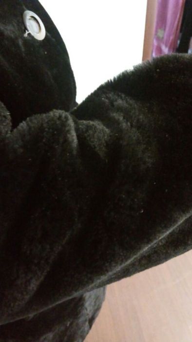 Срочно!Мутоновая шуба