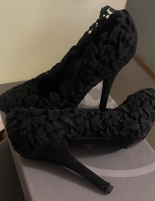 Продам обувь бренд не дорого