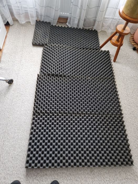 Placa fonoabsorbanta Cofrag RF 28, izolare fonica, spuma poliuretanica