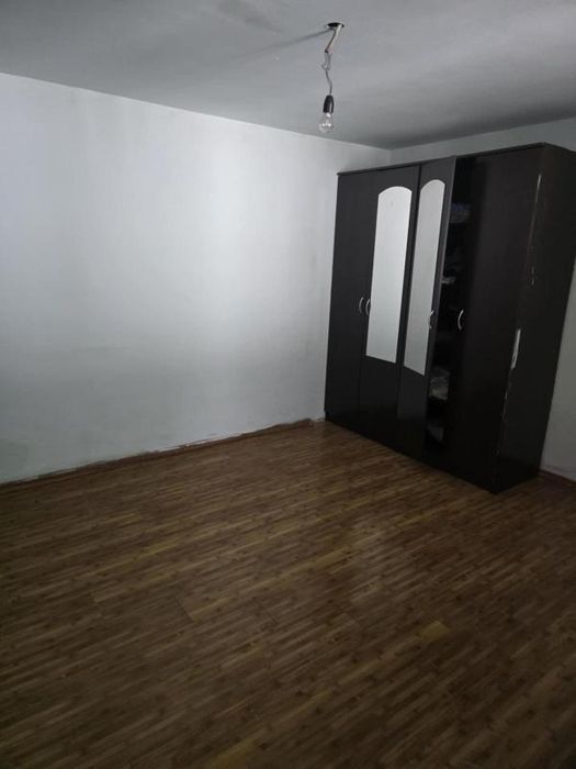 casa e vanzare in slobozia giurgiu 27000€ mai multe detalii in privat